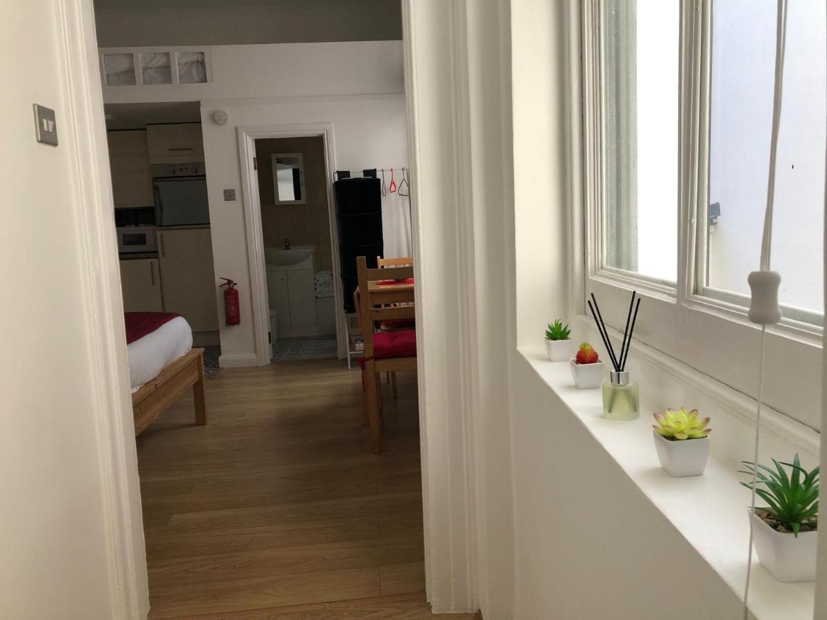 ロンドンWestbourne Terraceアパートメント エクステリア 写真